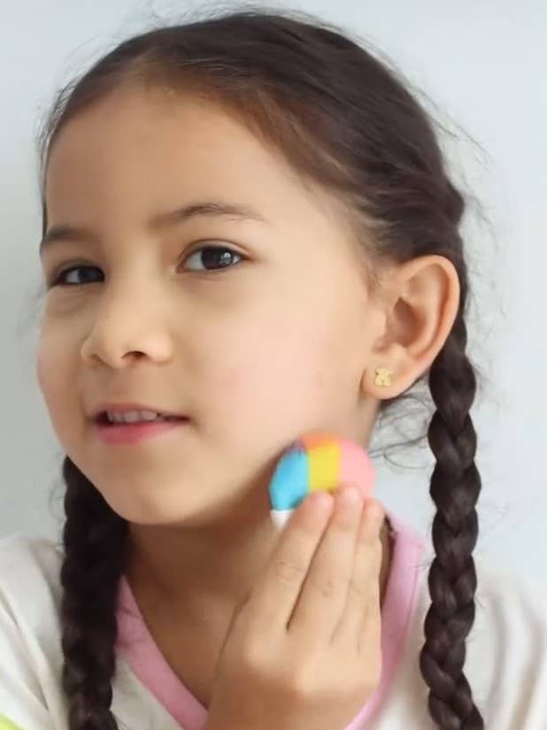 NEW!! Breezy Does It - Pinwheel Love Mineral Makeup Kit: Whirl With It