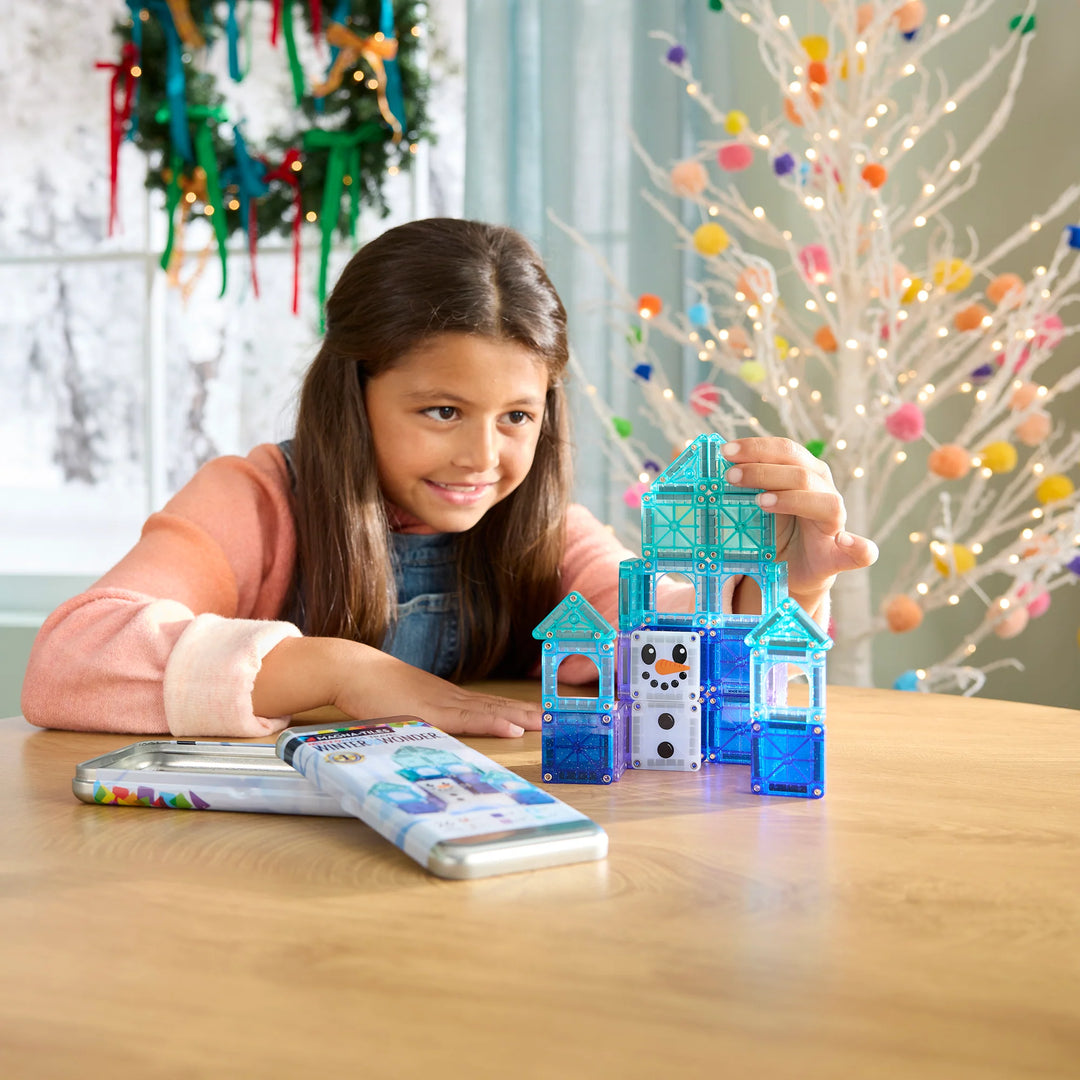 MAGNA-TILES MicroMAGS Winter Wonder Travel Set