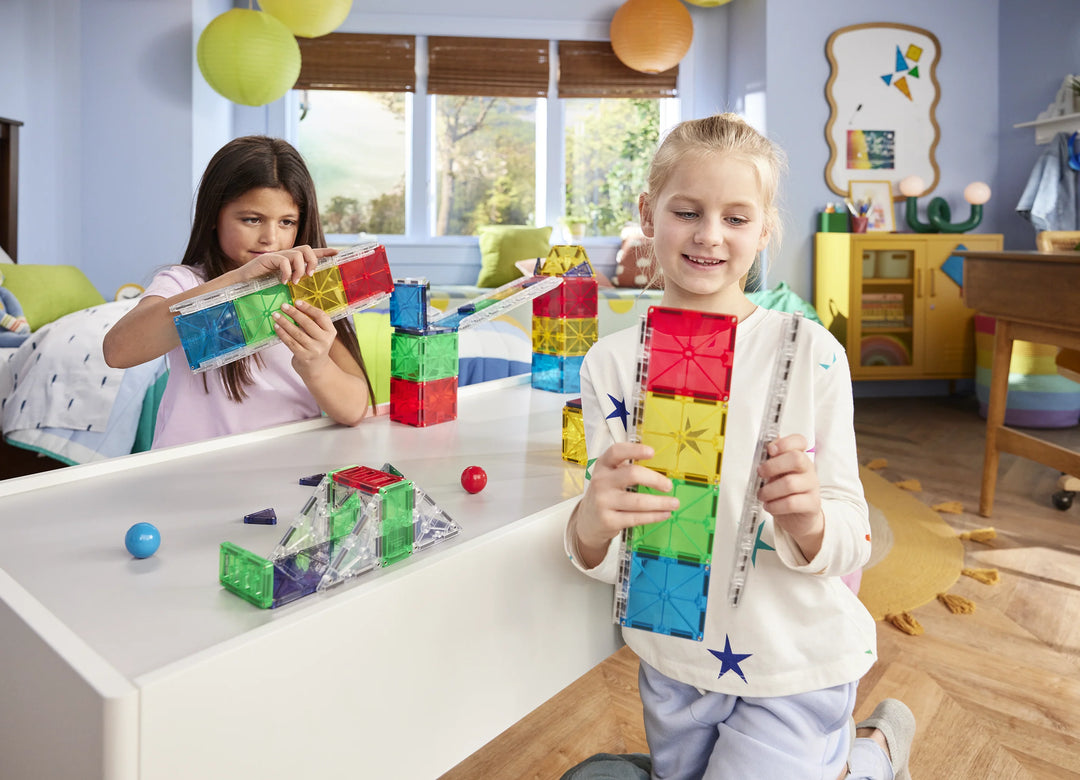 MAGNA-TILES Rail Racers Deluxe™ 90 Piece Set