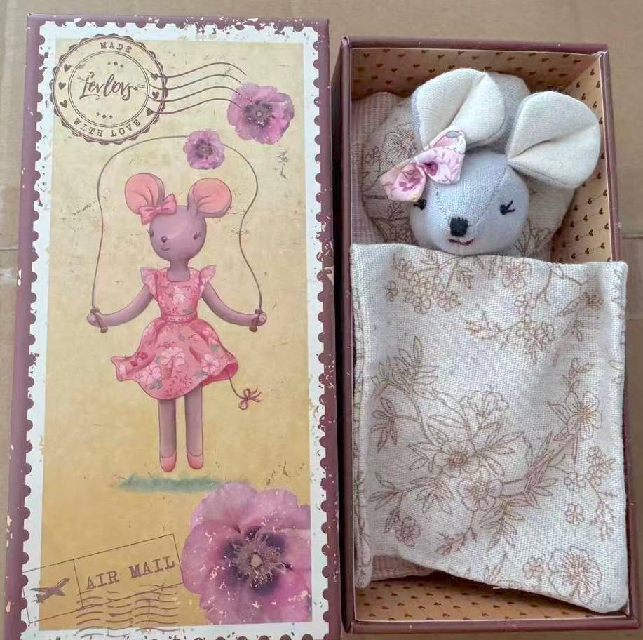 Levlovs Mouse Sophia in Stamp Holder Box with Bedding  2026