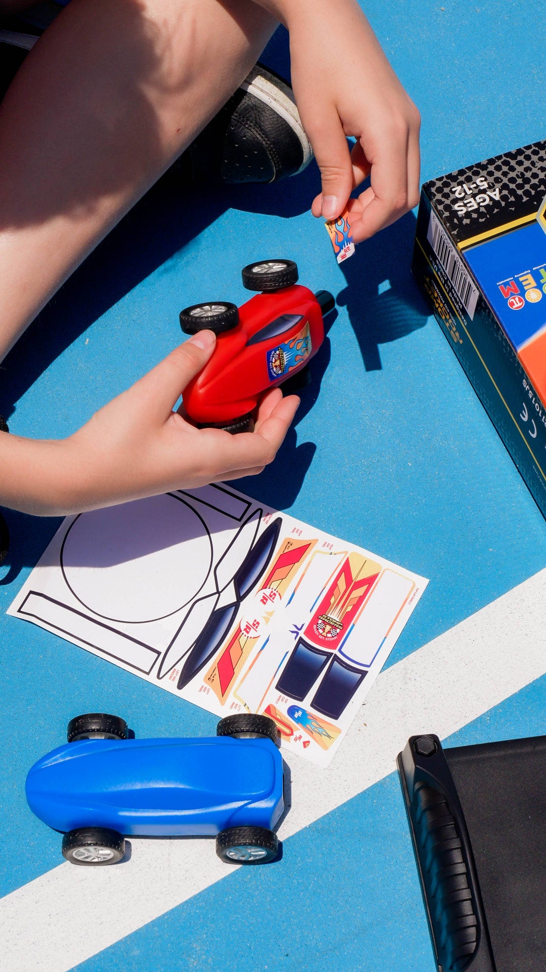 Dueling Stomp Racer by Stomp Rocket - 2 Cars