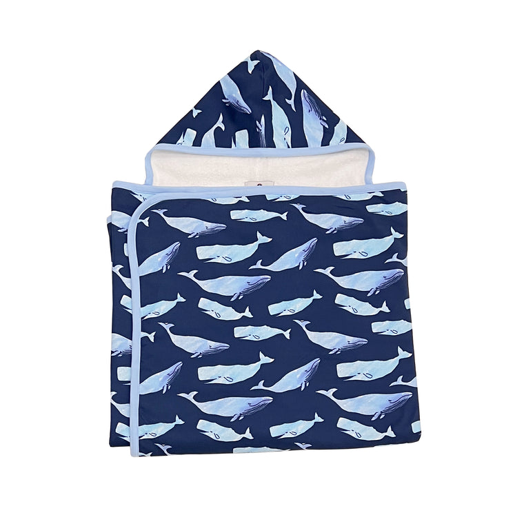 Deux Par Deux Hooded Beach Towel - Gradient Whales