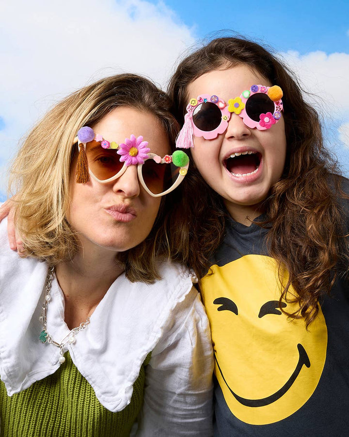 Decorate Your Own Heart Sunglasses Kit
