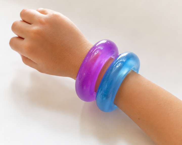 FEELZiES™ Jelly Donut Squishy™ – Wearable Sensory Fidget: Peach Jelly