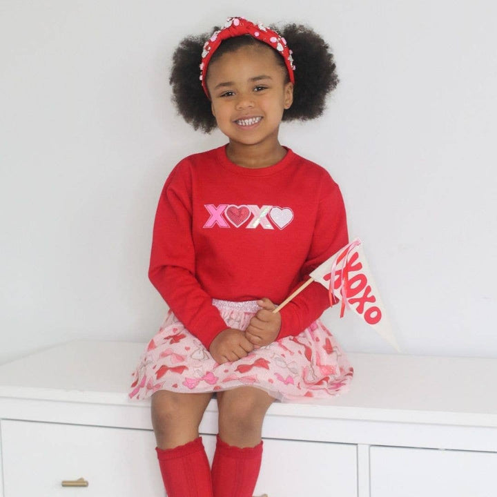 XOXO Sequin Patch Valentine's Day Sweatshirt - Kids Crewneck: 5/6Y