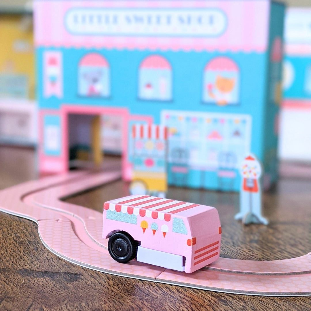 Wind Up & Go Sweet Shop Play Set