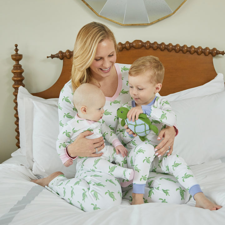 Women's Sea Turtle Pajamas-2 Piece Set